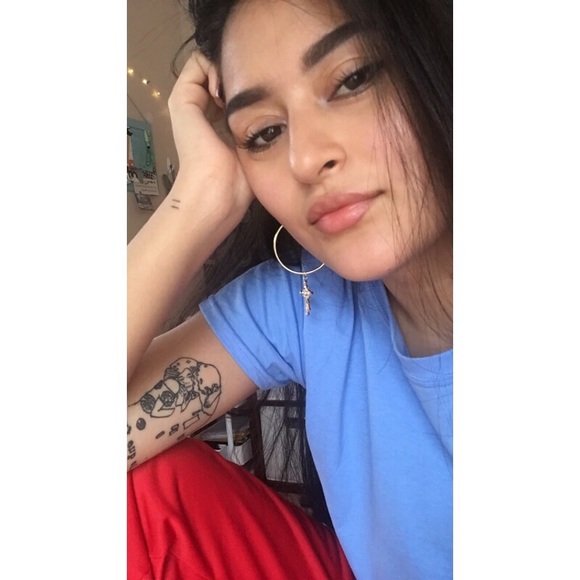 Meet your Posher, Jennie - Picture 1 of 1